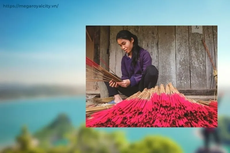 Nghề Làm Hương ở Làng Phia Thắp – Bí Quyết và Quá Trình Chế Tạo